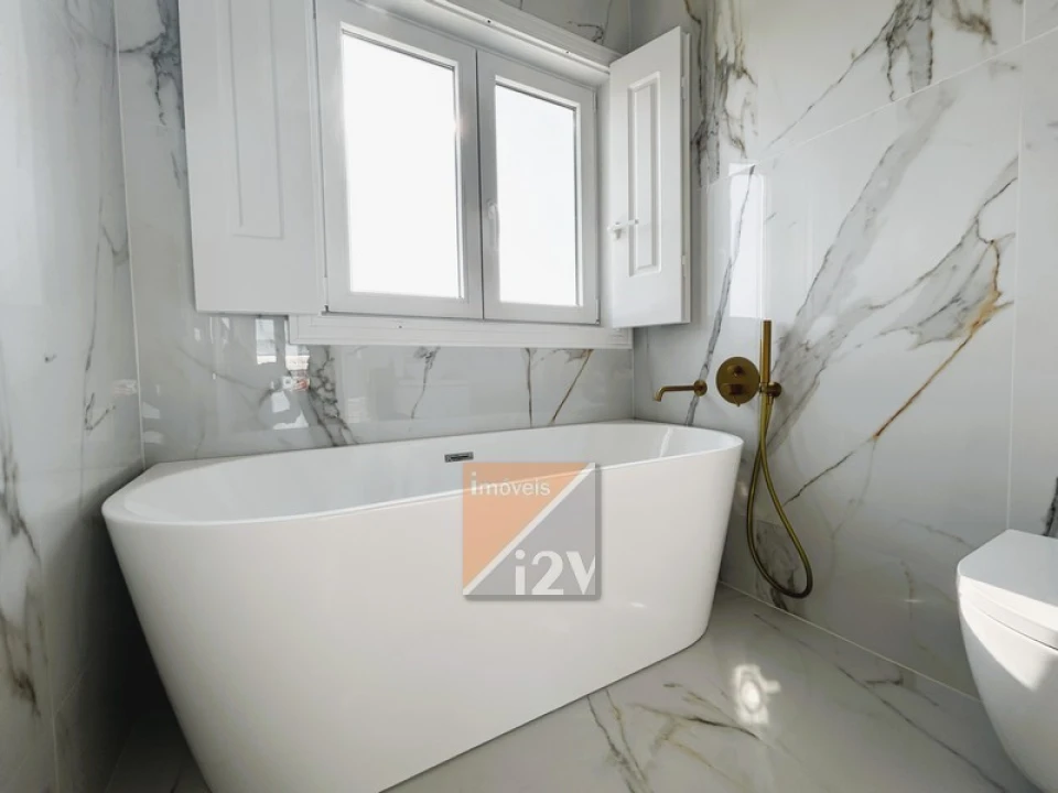 Moradia T3 para Venda em Colmeias e Memória Foto 26