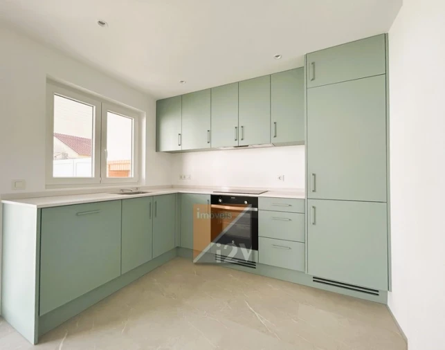 Moradia T3 para Venda em Colmeias e Memória Foto 40