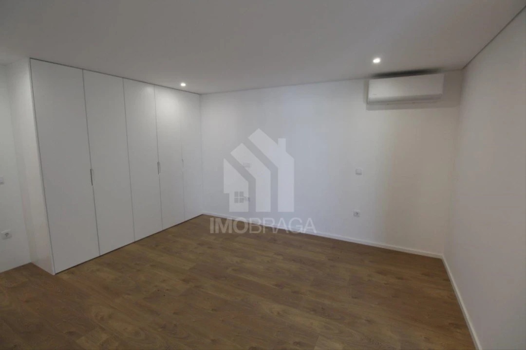 Moradia T3 para Venda em Merelim (São Paio), Panoias e Parada de Tibães Foto 22