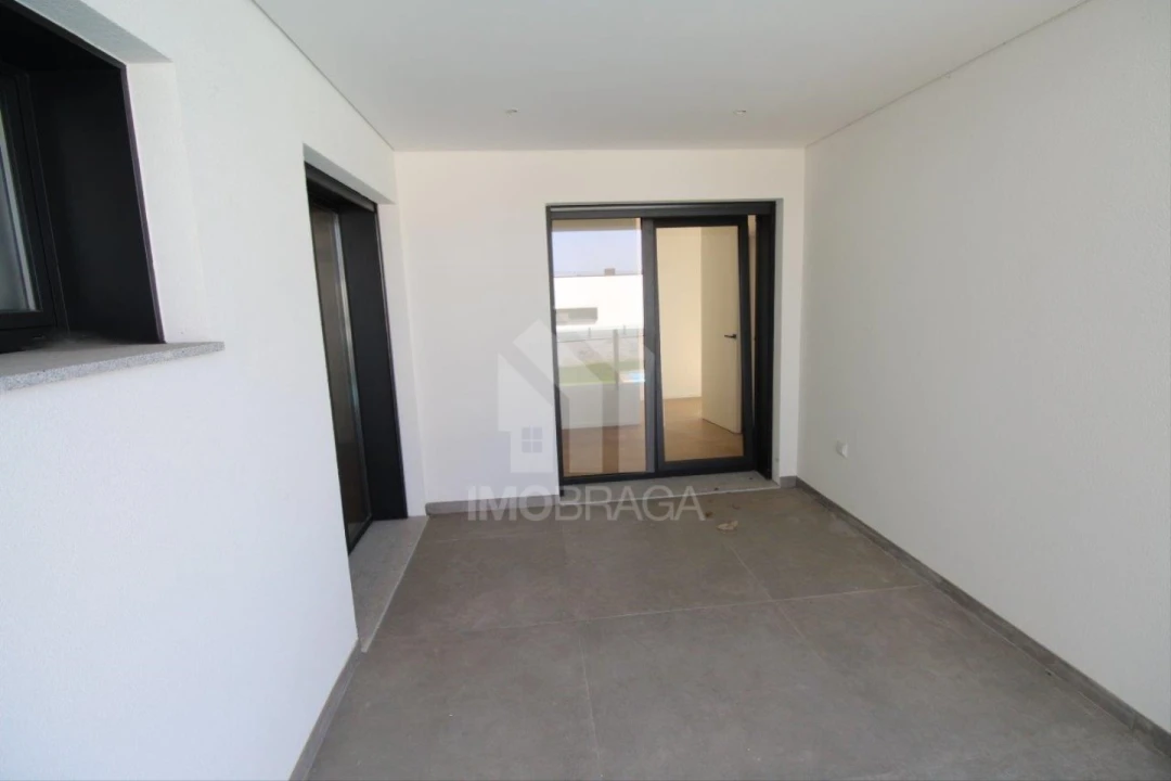 Moradia T3 para Venda em Merelim (São Paio), Panoias e Parada de Tibães Foto 45
