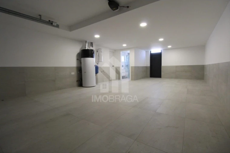 Moradia T3 para Venda em Merelim (São Paio), Panoias e Parada de Tibães Foto 53