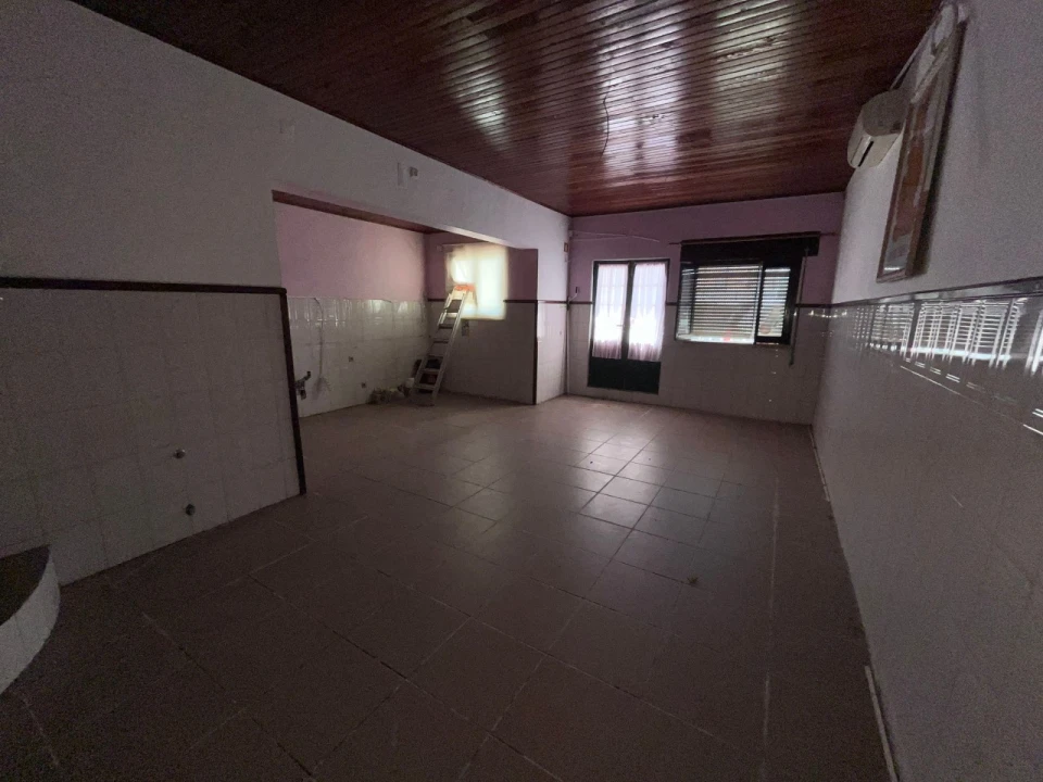 Moradia T5 para Venda em São Miguel do Rio Torto e Rossio Ao Sul do Tejo Foto 5