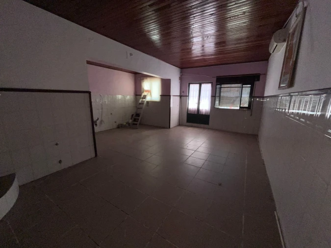 Moradia T5 para Venda em São Miguel do Rio Torto e Rossio Ao Sul do Tejo Foto 5