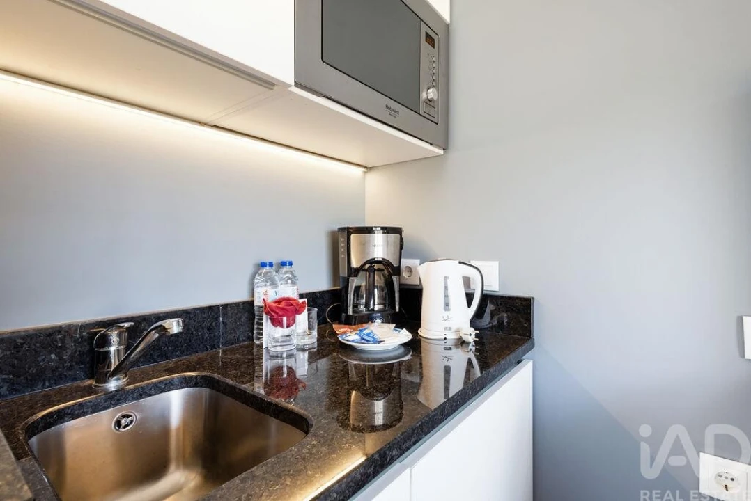 Apartamento para Venda em Estômbar e Parchal Foto 18