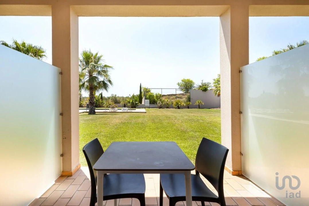 Apartamento para Venda em Estômbar e Parchal Foto 7