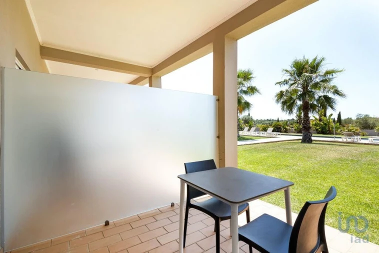 Apartamento para Venda em Estômbar e Parchal Foto 8