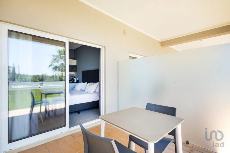 Apartamento para Venda em Estômbar e Parchal Foto 9