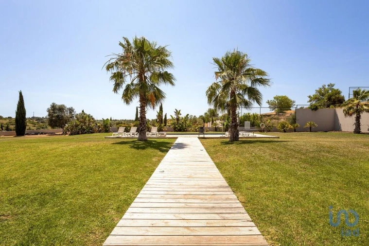 Apartamento para Venda em Estômbar e Parchal Foto 5