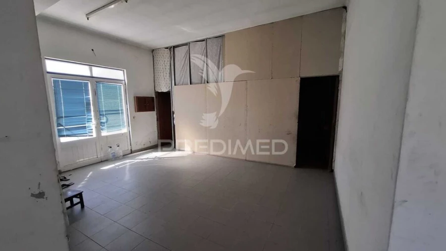 Armazém para Venda em Fazendas de Almeirim
