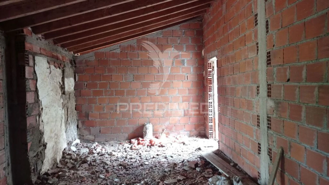 Moradia T3 para Venda em Aldeia da Mata Foto 10