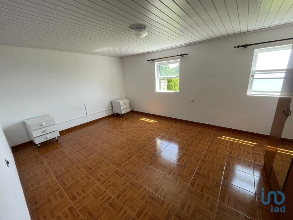 Moradia T3 para Venda em Calheta Foto 12