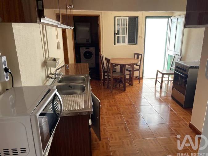 Moradia T3 para Venda em Calheta Foto 16