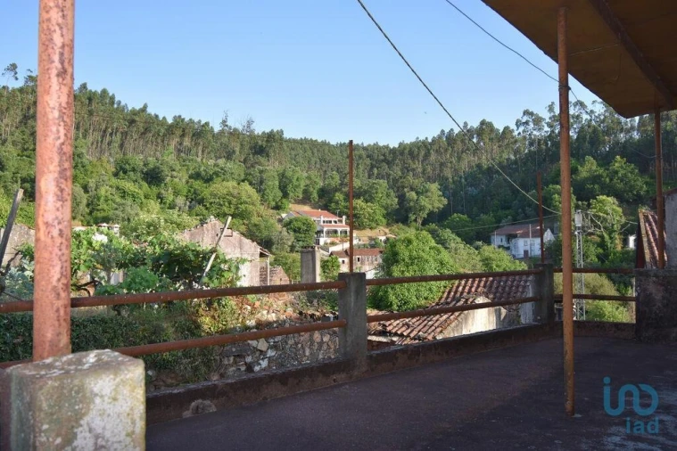 Moradia T3 para Venda em Cumeeira Foto 7