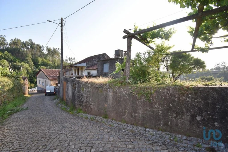 Moradia T3 para Venda em Cumeeira Foto 3