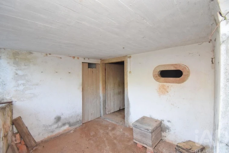 Moradia T3 para Venda em Cumeeira Foto 22