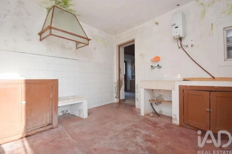 Moradia T3 para Venda em Cumeeira Foto 18