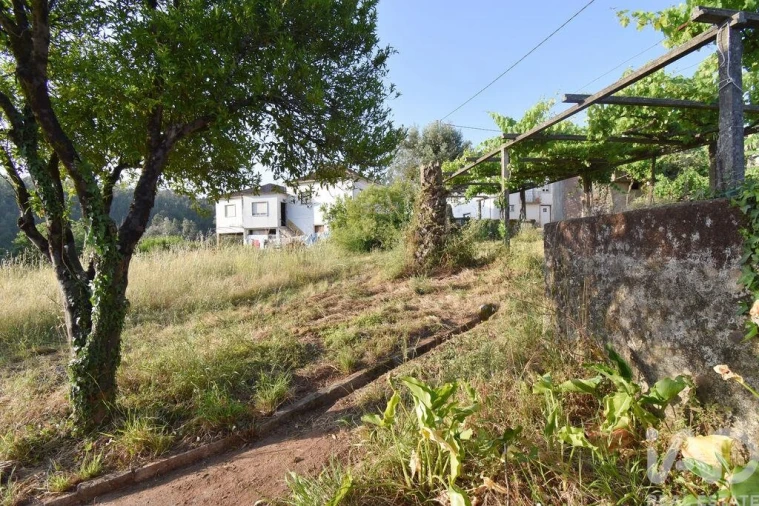 Moradia T3 para Venda em Cumeeira Foto 21