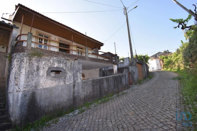 Moradia T3 para Venda em Cumeeira Foto 2