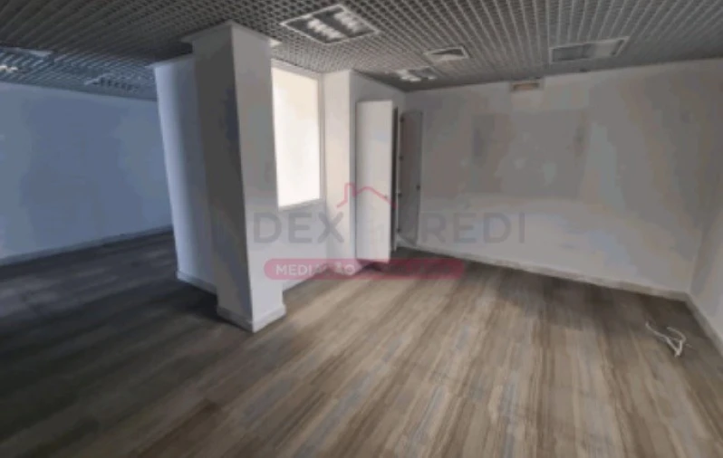 Loja para Venda em Vagos e Santo António