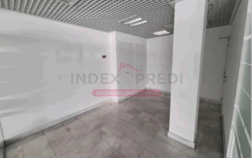 Loja para Venda em Vagos e Santo António Foto 14