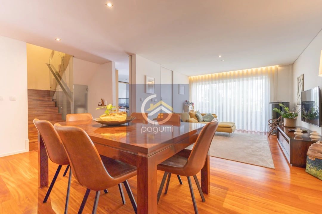 Apartamento T2 para Venda em Campanhã Foto 5