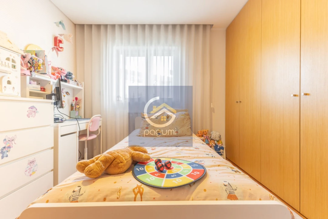 Apartamento T2 para Venda em Campanhã Foto 10