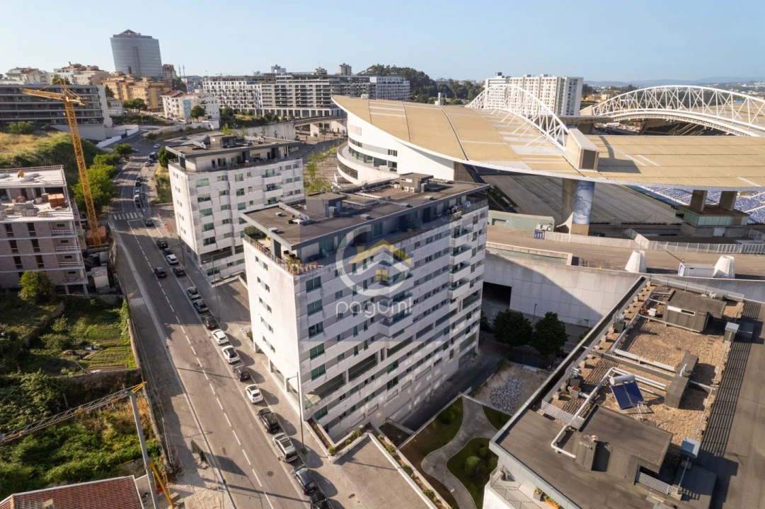 Apartamento T2 para Venda em Campanhã Foto 16