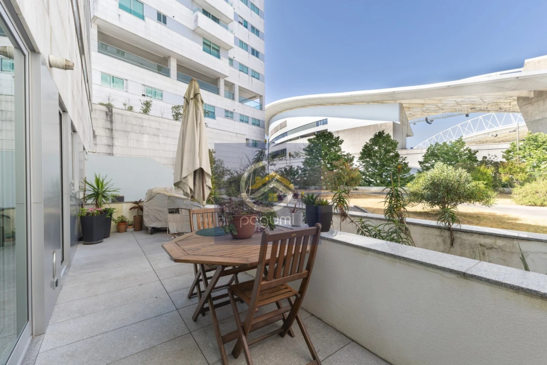 Apartamento T2 para Venda em Campanhã Foto 17