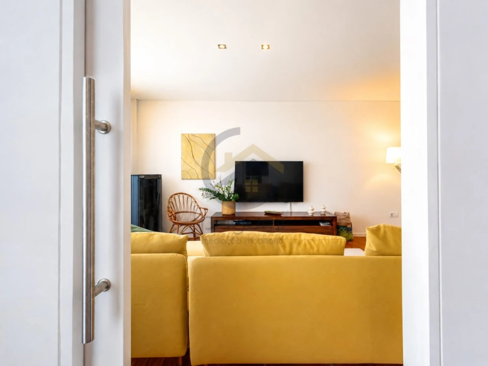 Apartamento T2 para Venda em Campanhã Foto 5