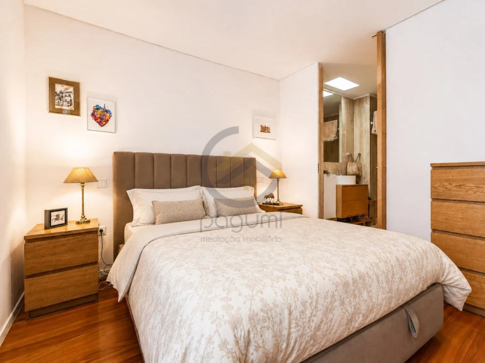 Apartamento T2 para Venda em Campanhã Foto 9