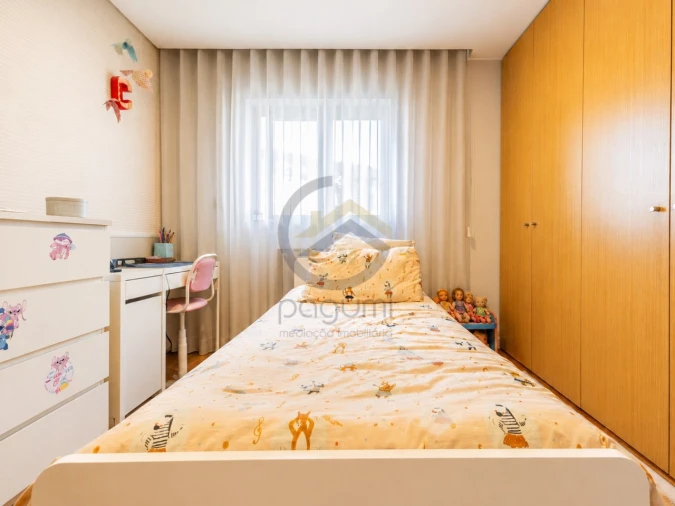 Apartamento T2 para Venda em Campanhã Foto 11
