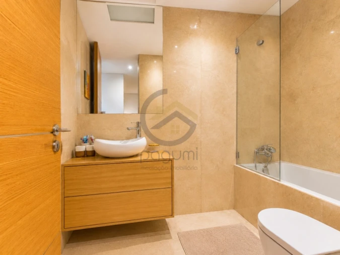 Apartamento T2 para Venda em Campanhã Foto 17