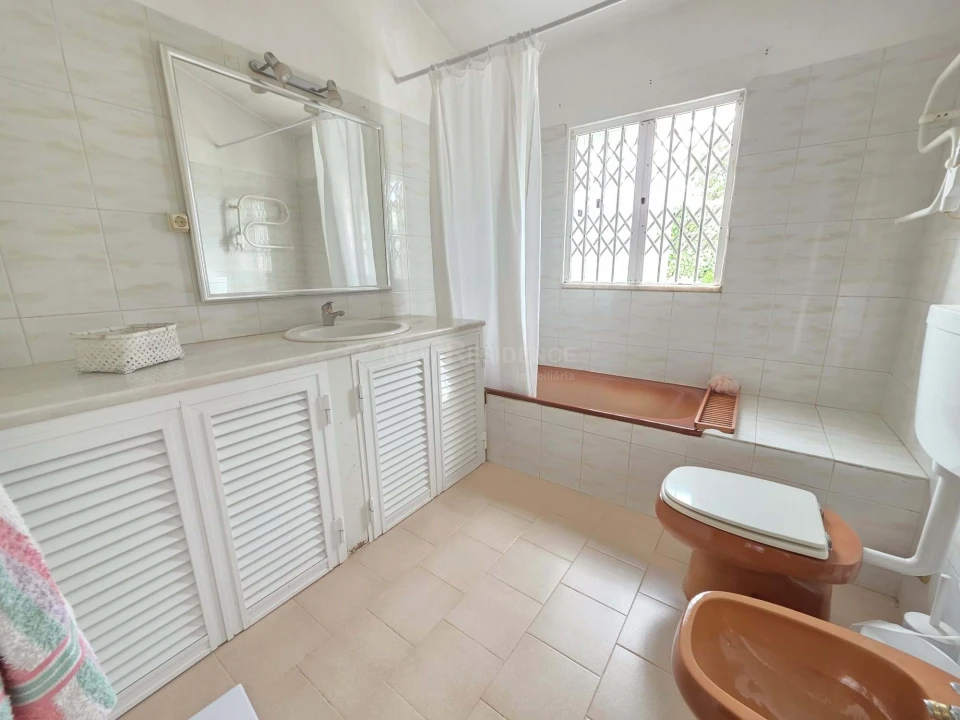 Moradia T3 para Venda em Paderne Foto 27