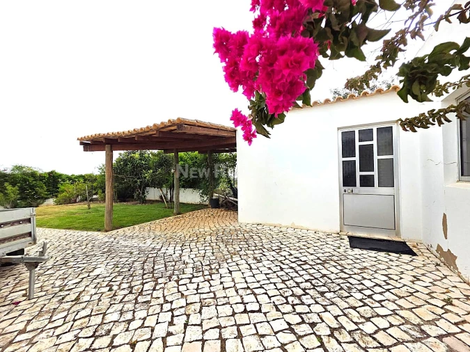 Moradia T3 para Venda em Paderne Foto 4