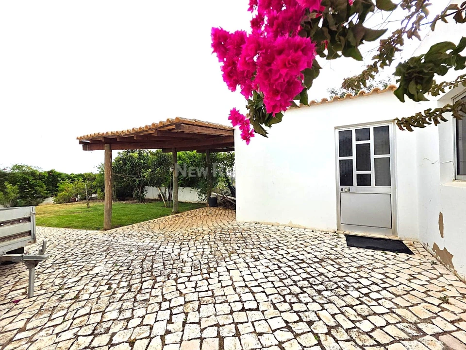 Moradia T3 para Venda em Paderne Foto 2