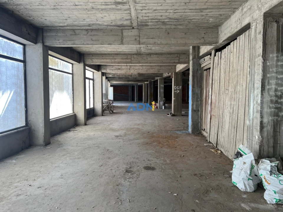 Negócio para Venda em Castelo Branco Foto 1