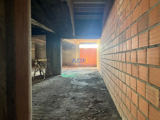 Negócio para Venda em Castelo Branco Foto 2