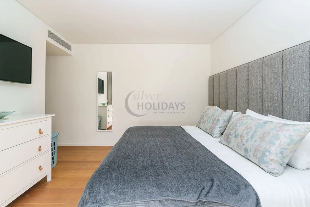 Apartamento T2 para Venda em Quarteira Foto 7