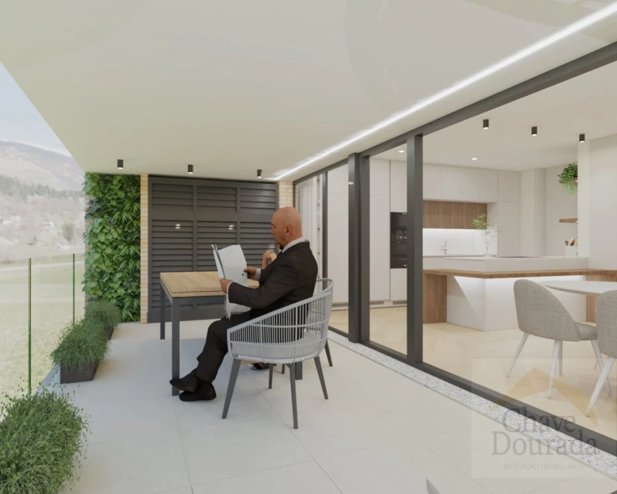 Apartamento T4 para Venda em Santo Antonio dos Olivais Foto 3