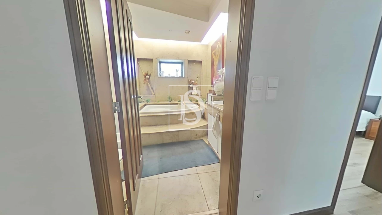 Moradia T4 para Venda em Requião Foto 33