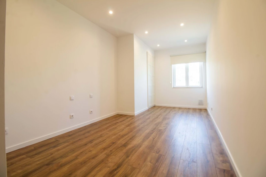 Apartamento T3 para Venda em Venda do Pinheiro e Santo Estêvão das Galés Foto 11