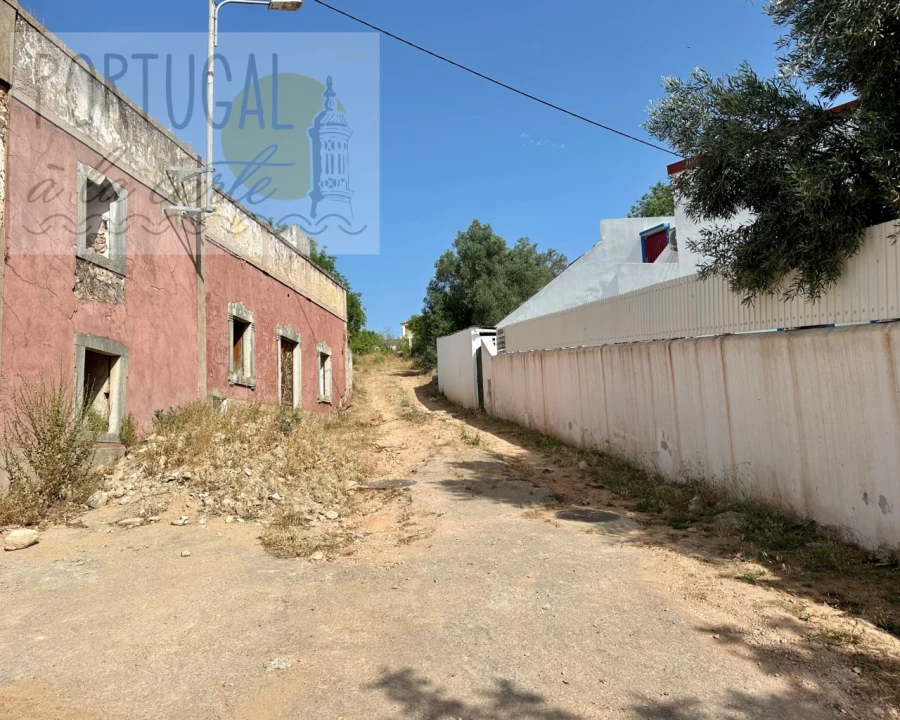 Moradia para Venda em Querença, Tôr e Benafim Foto 8