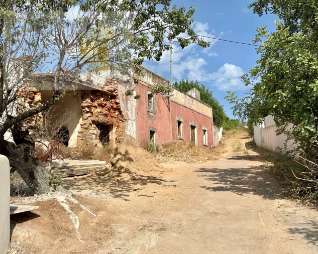 Moradia para Venda em Querença, Tôr e Benafim Foto 5
