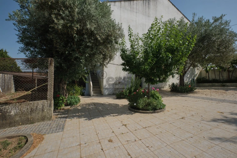 Moradia T3 para Venda em São Cristovão Foto 6