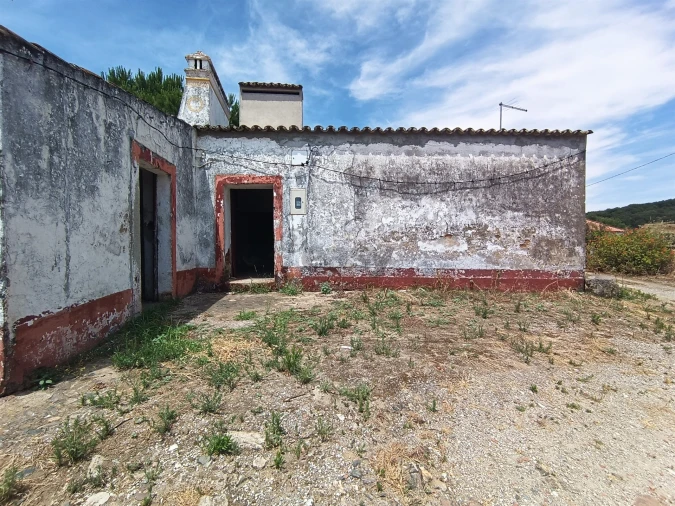 Moradia T2 para Venda em Nossa Senhora da Vila, Nossa Senhora do Bispo e Silveiras Foto 2