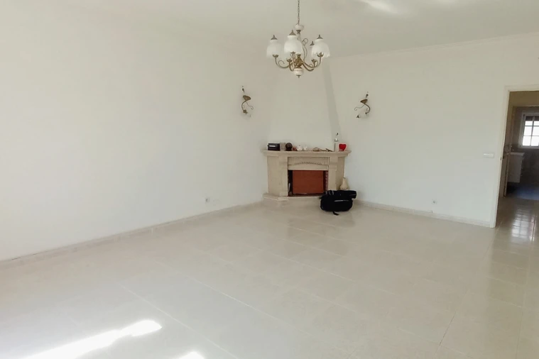 Moradia T2 para Venda em Reguengo do Fetal Foto 16