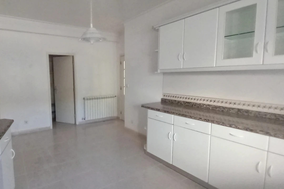 Moradia T2 para Venda em Reguengo do Fetal Foto 12