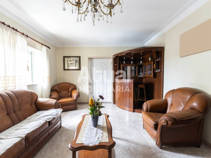 Moradia T3 para Venda em Moreira de Conegos Foto 5