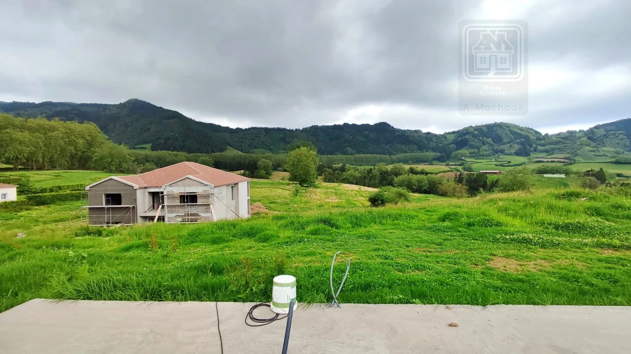 Moradia T2 para Venda em Nossa Senhora dos Remedios Foto 30