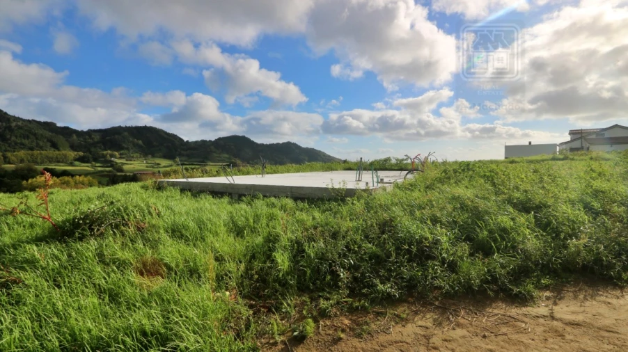 Moradia T2 para Venda em Nossa Senhora dos Remedios Foto 26